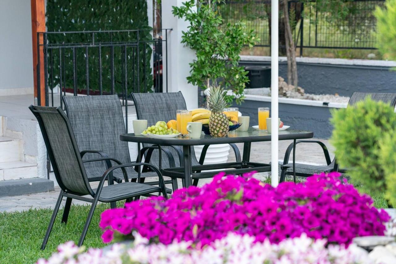 Afroditi Holiday Home - Blue Apartment Svoronata Luaran gambar